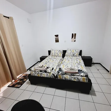 Lovely Paceville Fl H Apartment San Ġiljan