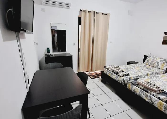 アパート Lovely Paceville H Saint Julian's