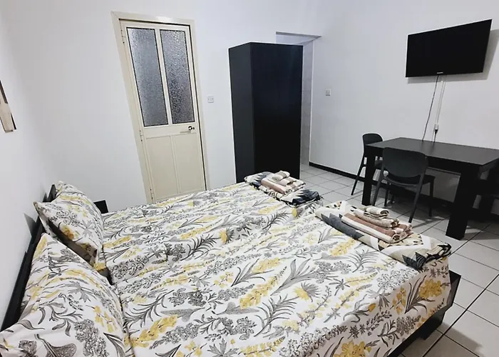 Lovely Paceville H Saint Julian's