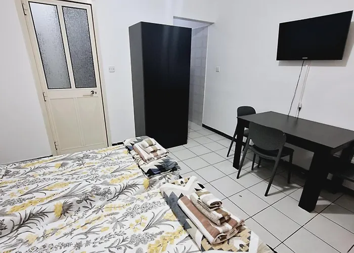 アパート Lovely Paceville H *